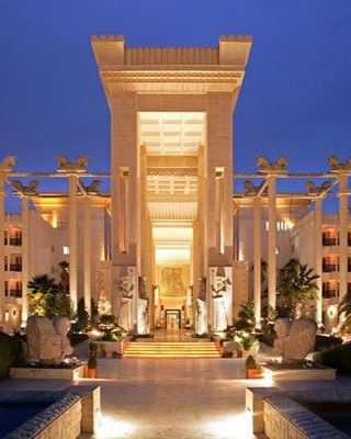Dariush Grand Hotel